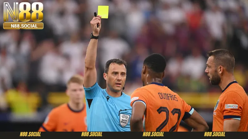 Tính chất của trận đấu khi tham gia kèo thẻ vàng là gì